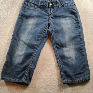 Soundgirl Women Capri Jeans Medium Wash 9 Stretch Embroidered Pockets Bling Y2K